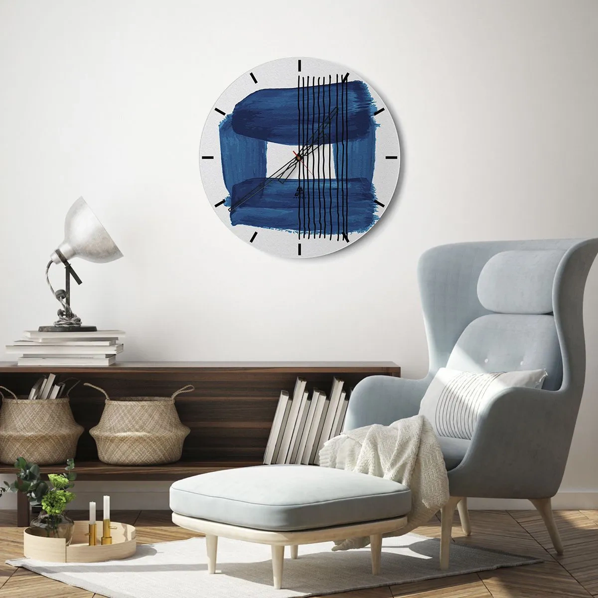 Nástenné hodiny - Abstraktný motív s modrou farbou a čiernymi čiarami - 30x30cm - Modročierna kompozícia - Moderná nástenná dekorácia do obývacej izby, kuchyne a spálne ARTTOR