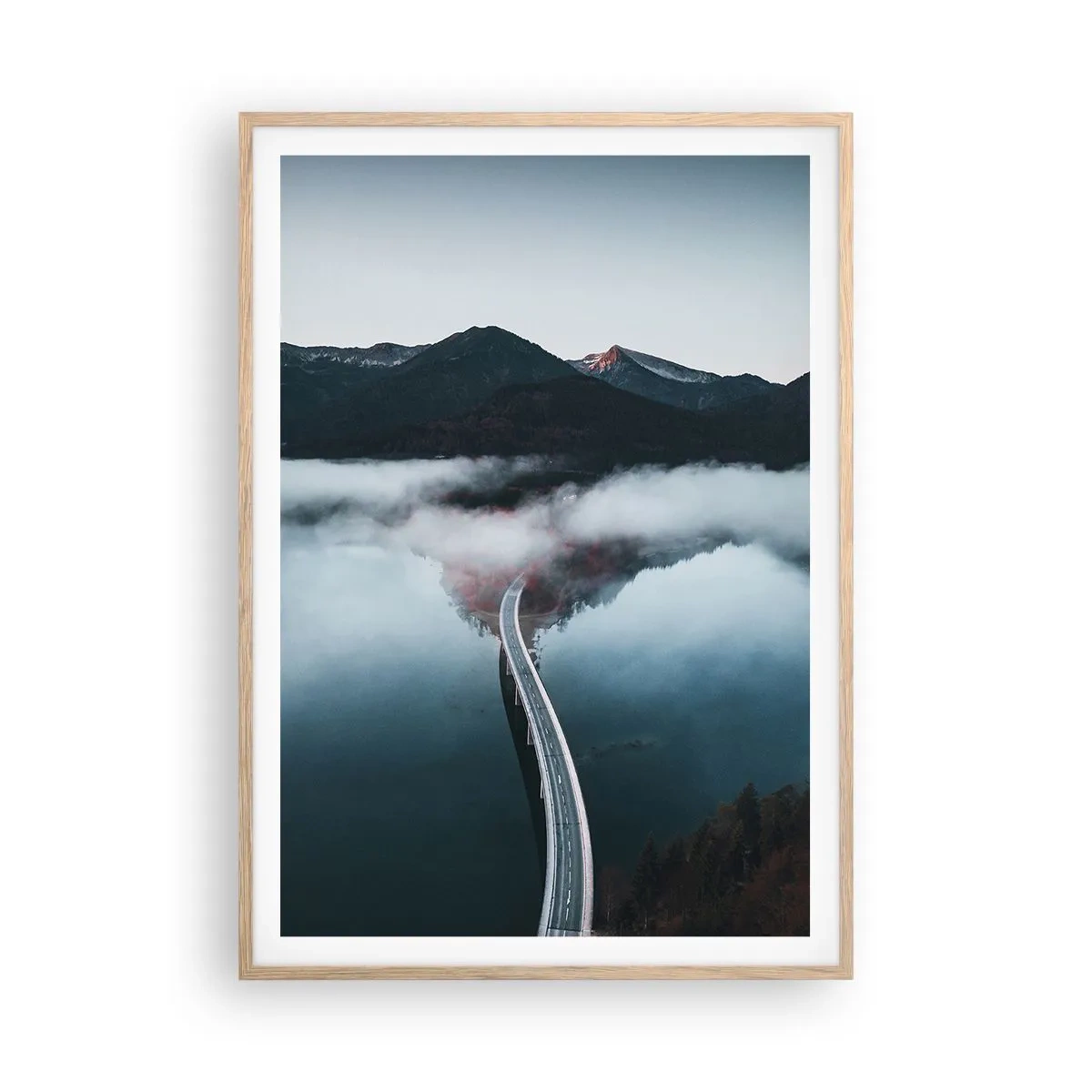 Plagát v ráme zo svetlého duba - Pri vode hladkej ako zrkadlo - 70x100 cm