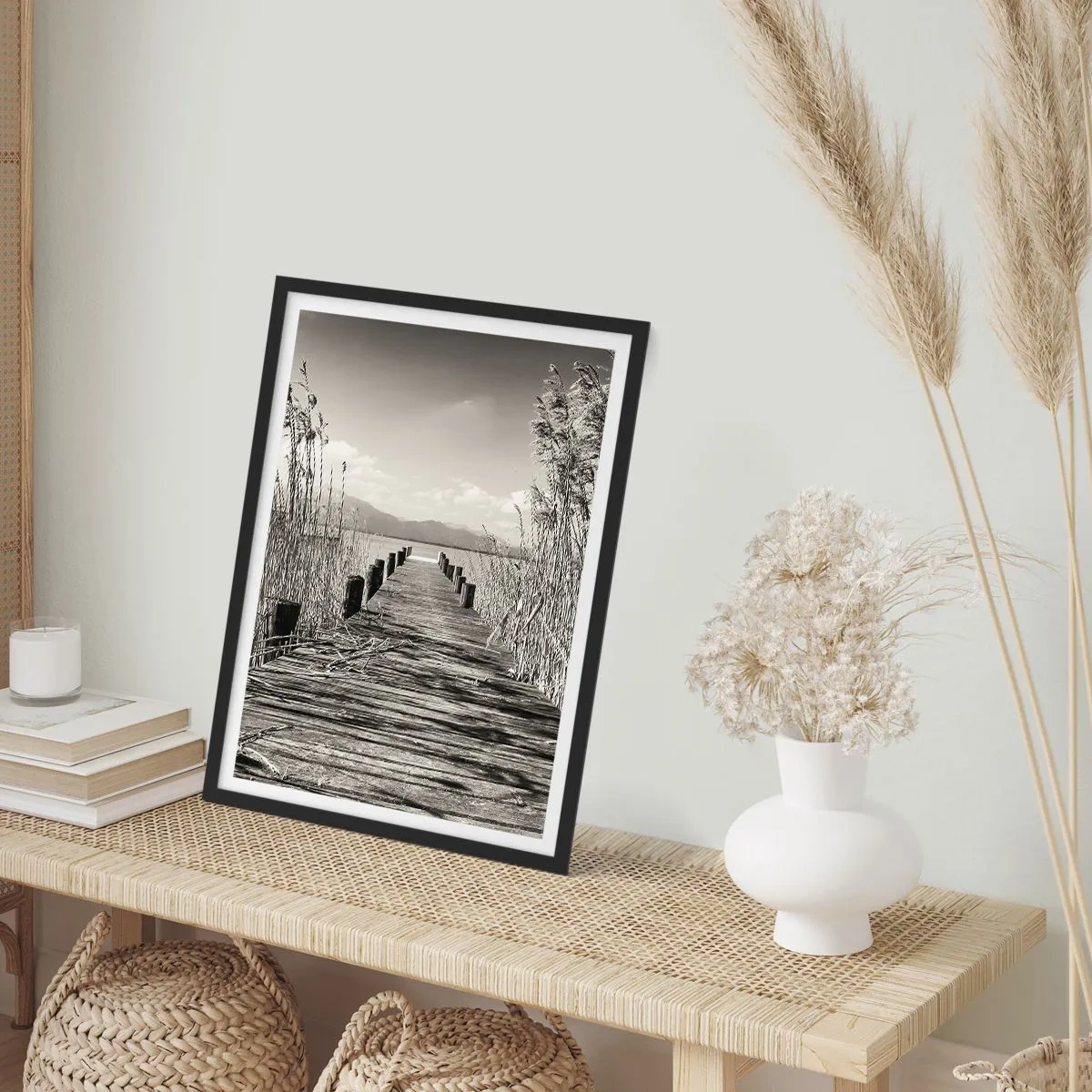 Plagát v čiernom ráme - V ústraní tráv - 61x91 cm