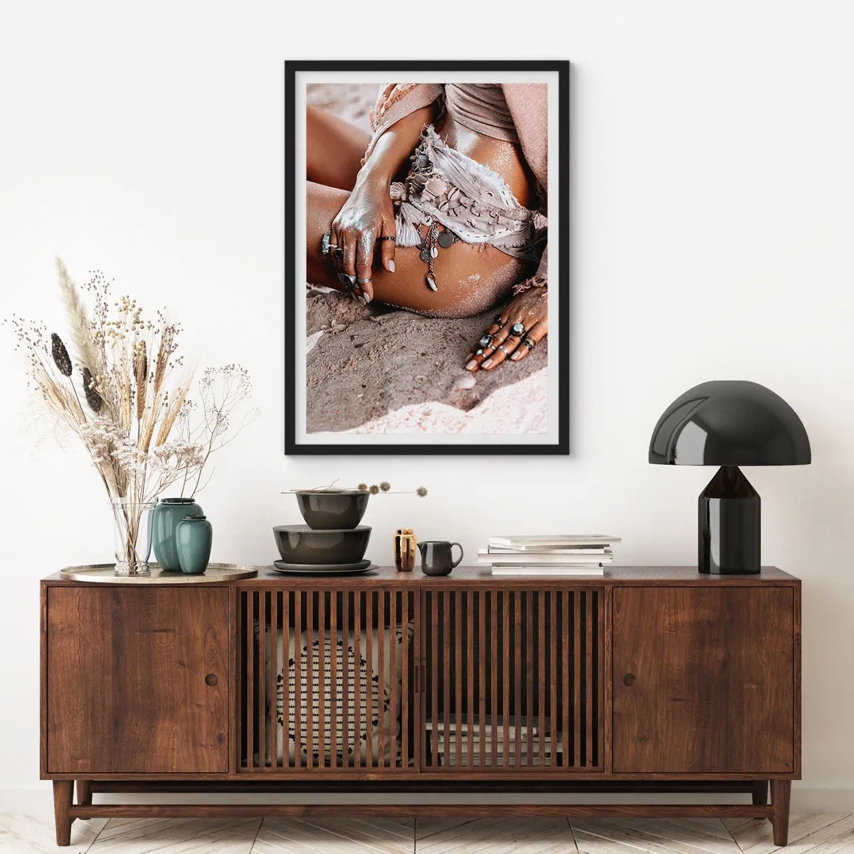 Plagát v čiernom ráme - Vyplavená na breh? - 70x100 cm