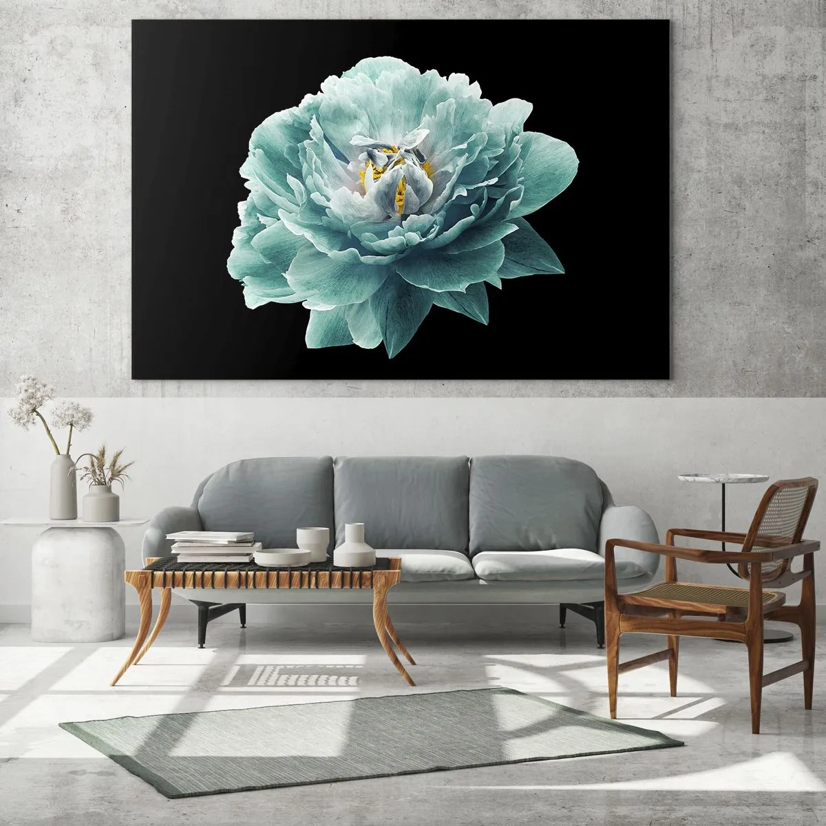Obraz na skle - Tyrkysový kvet so žltým stredom na čiernom pozadí v očarujúcom štýle. - 70x50cm - Modré a zlaté okvetné lístky - Moderná nástenná dekorácia do obývacej izby a spálne ARTTOR
