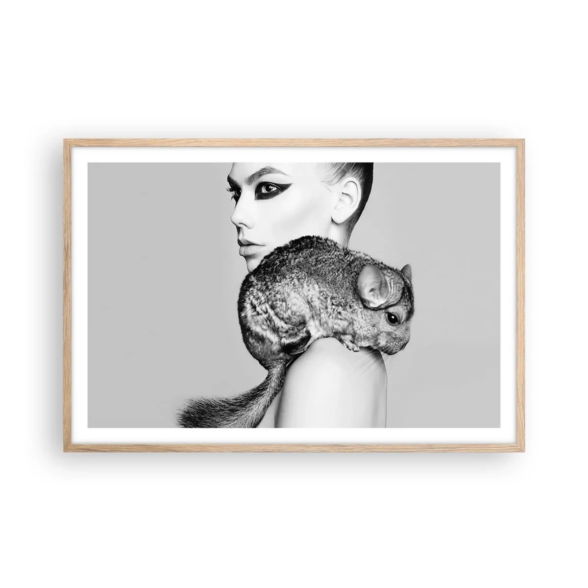 Plagát v ráme zo svetlého duba - Dáma s činčilou - 91x61 cm