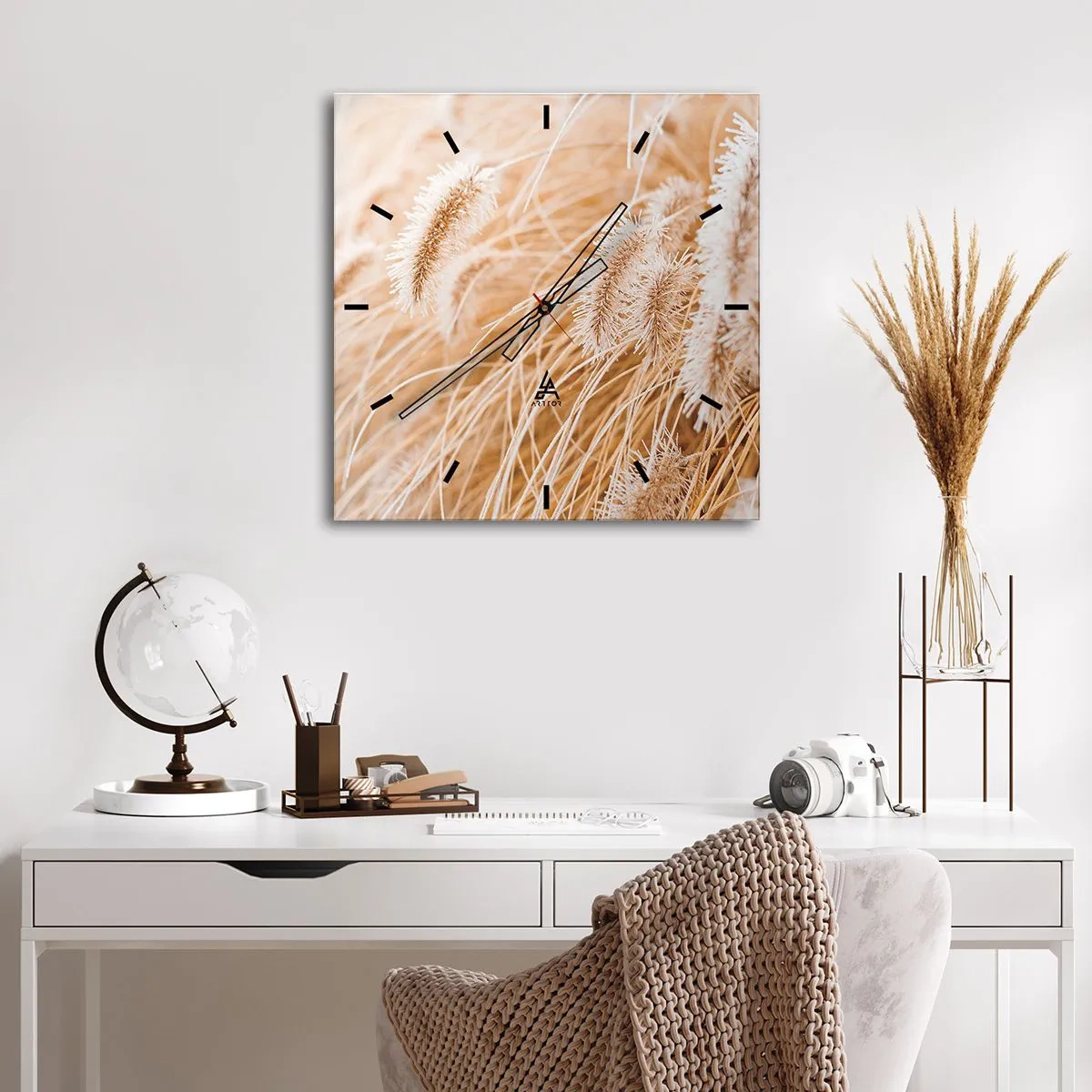 Nástenné hodiny - Zlaté šušťanie tráv - 30x30 cm