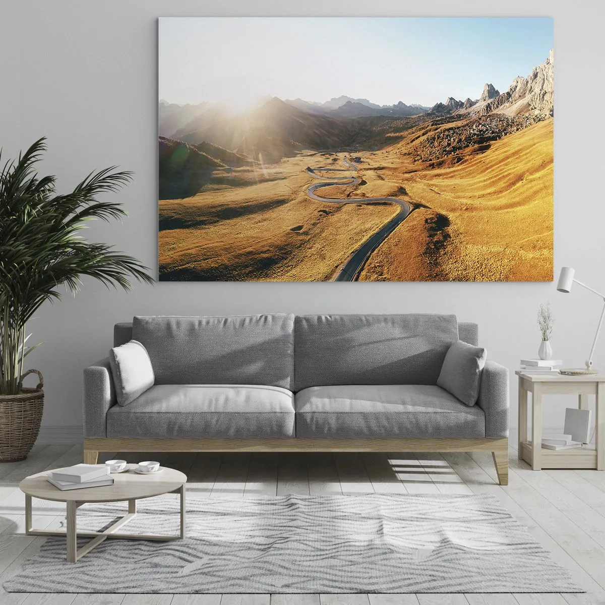 Obraz na skle - Kľukatá cesta v zlatom údolí osvetlenom slnkom - 70x50cm - V zlatom údolí - Moderná nástenná dekorácia do obývacej izby a spálne ARTTOR