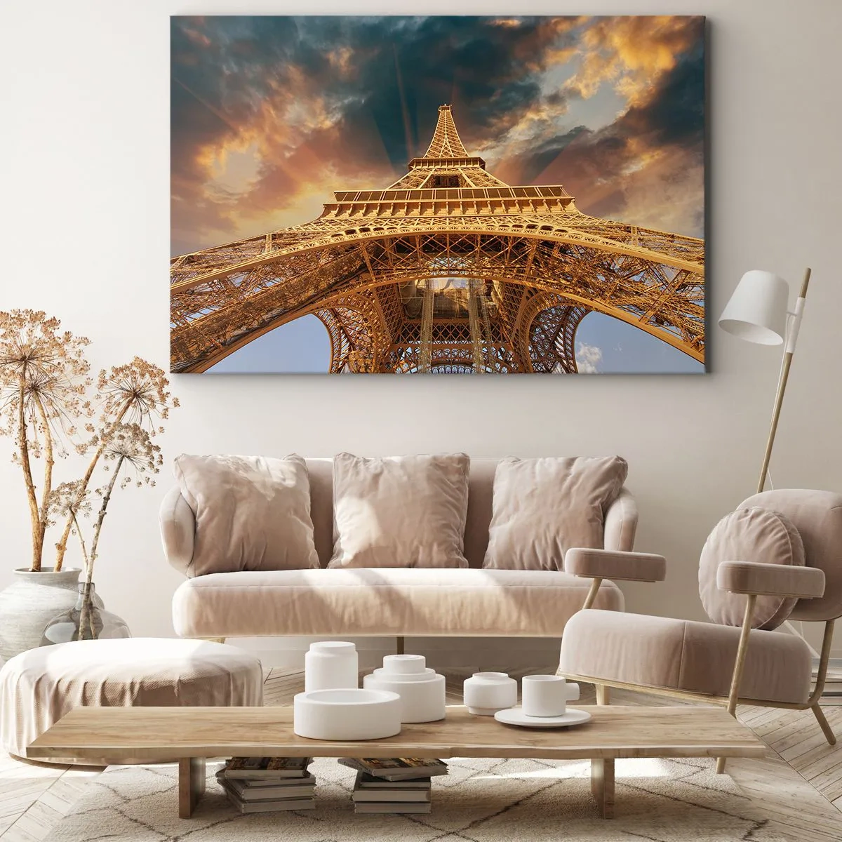 Obraz na plátne - Eiffelova veža zospodu na pozadí zapadajúceho slnka - 70x50cm - Ako ľudstvo dosiahlo nebo - Moderná nástenná dekorácia do obývacej izby a spálne ARTTOR