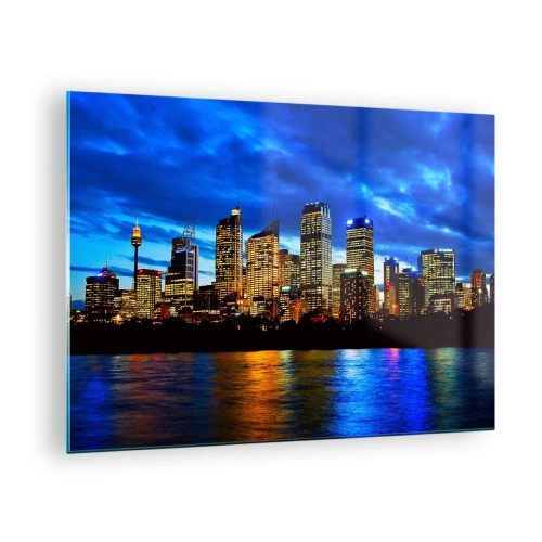 Obraz na skle - Panoráma nočného mesta odrážajúca sa vo vode - 70x50cm - Noc svetiel a farieb - Moderná nástenná dekorácia do obývacej izby a spálne ARTTOR