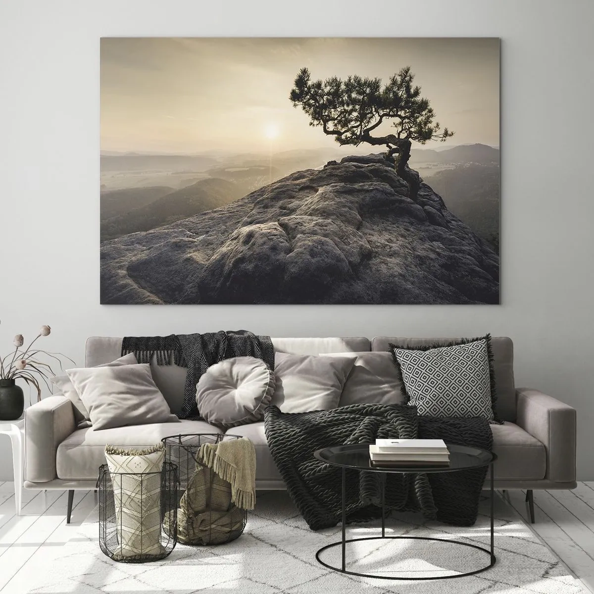 Obraz na skle - Strom na skale vo svetle vychádzajúceho slnka - 70x50cm - Život vždy víťazí - Moderná nástenná dekorácia do obývacej izby a spálne ARTTOR