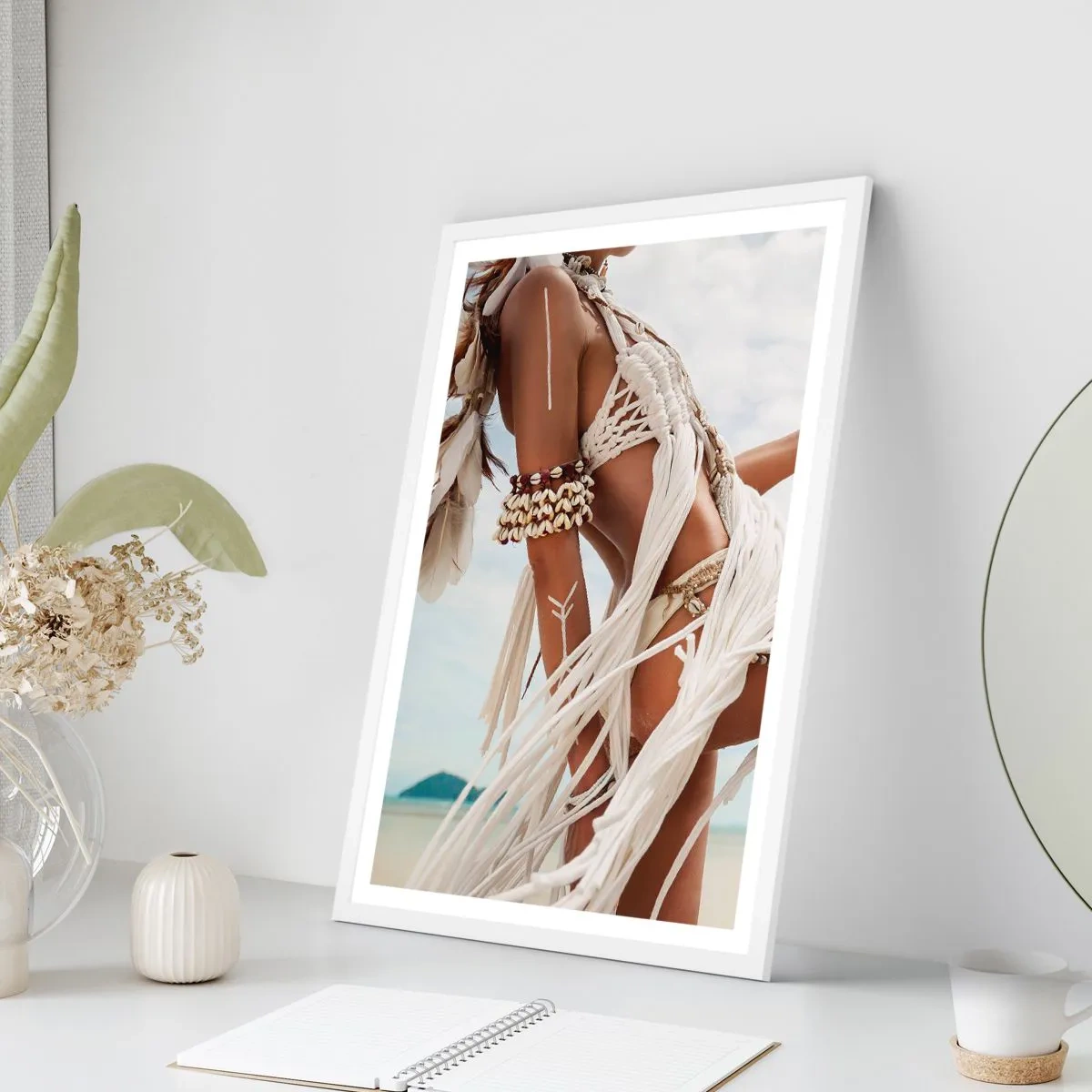 Plagát v bielom ráme - Kňažka slnka - 61x91 cm