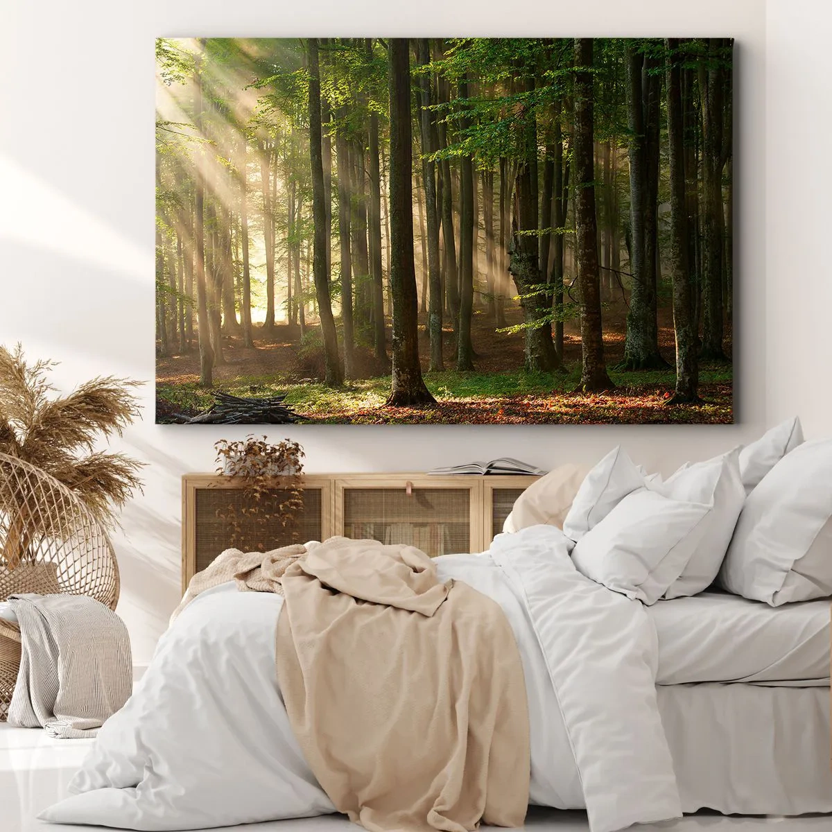 Obraz na plátne - Slnečné lúče prenikajúce cez stromy v lese - 70x50cm - Rozžiarený v jarnom ráne - Moderná nástenná dekorácia do obývacej izby a spálne ARTTOR