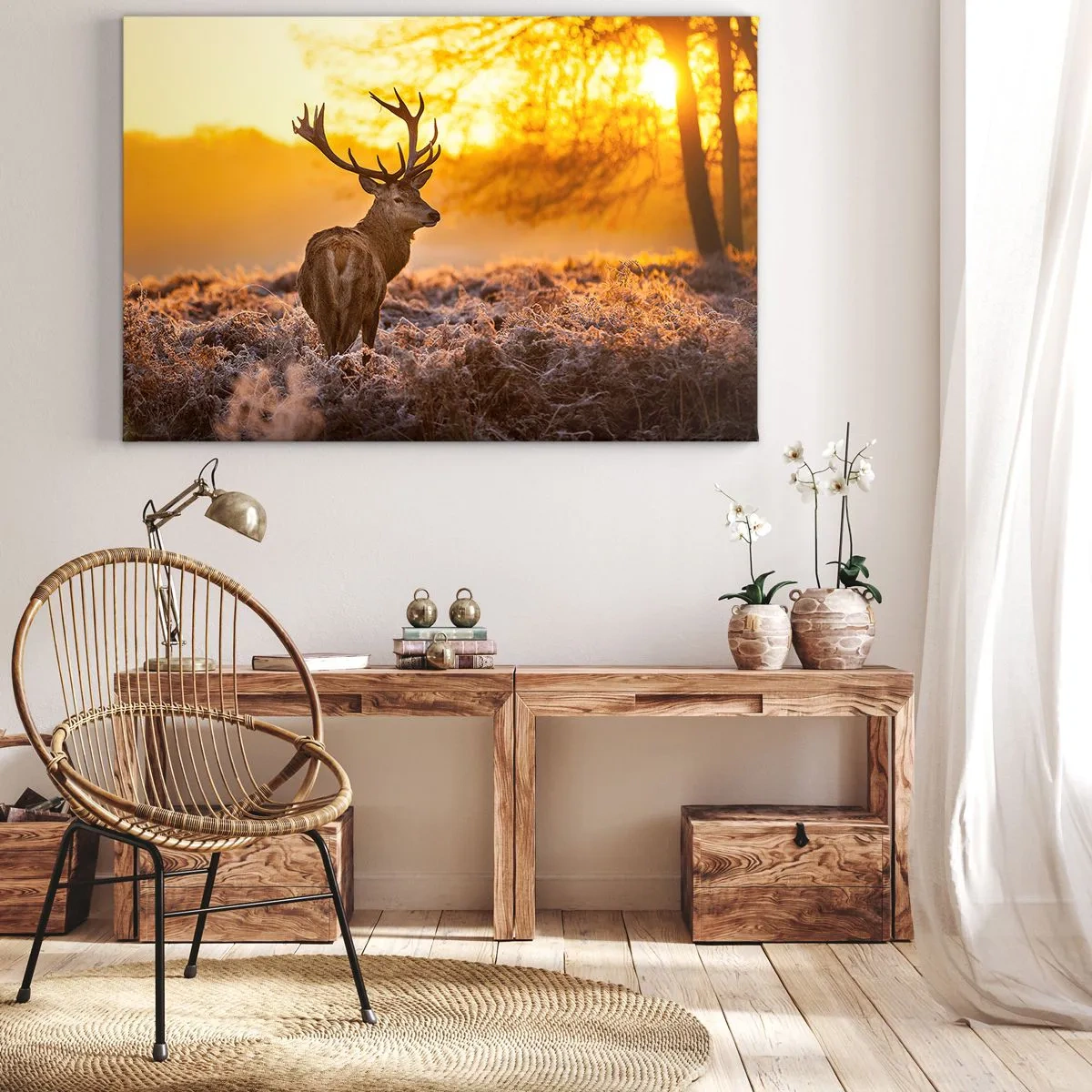 Obraz na plátne - Jeleň na pozadí jesenného lesa osvetleného zlatým slnkom - 70x50cm - Kráľ jesenného lesa - Moderná nástenná dekorácia do obývacej izby a spálne ARTTOR