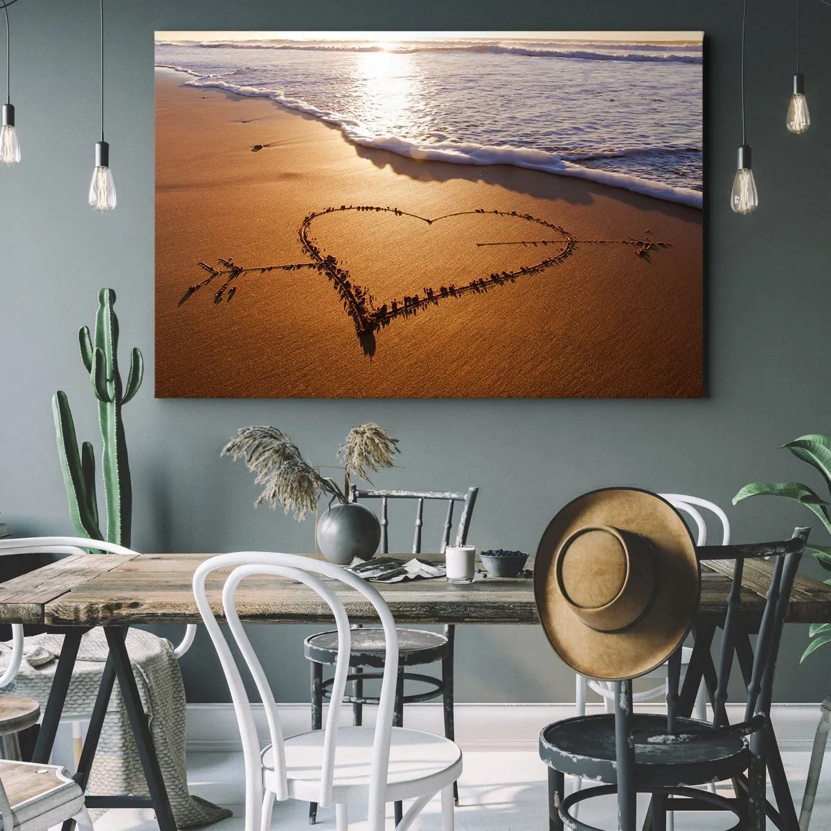 Obraz na plátne - Srdce z piesku na pláži pri západe slnka - 70x50cm - Prázdninové vyznanie - Moderná nástenná dekorácia do obývacej izby a spálne ARTTOR