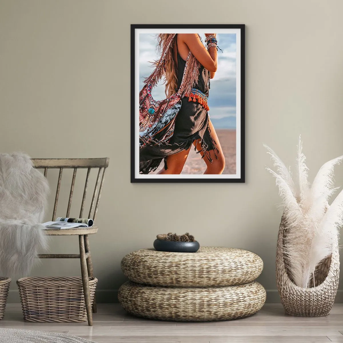 Plagát v čiernom ráme - Boho štýl na pozadí púštnej krajiny - 50x70cm - Šamanovo dievča - Moderná nástenná dekorácia do obývacej izby a spálne ARTTOR