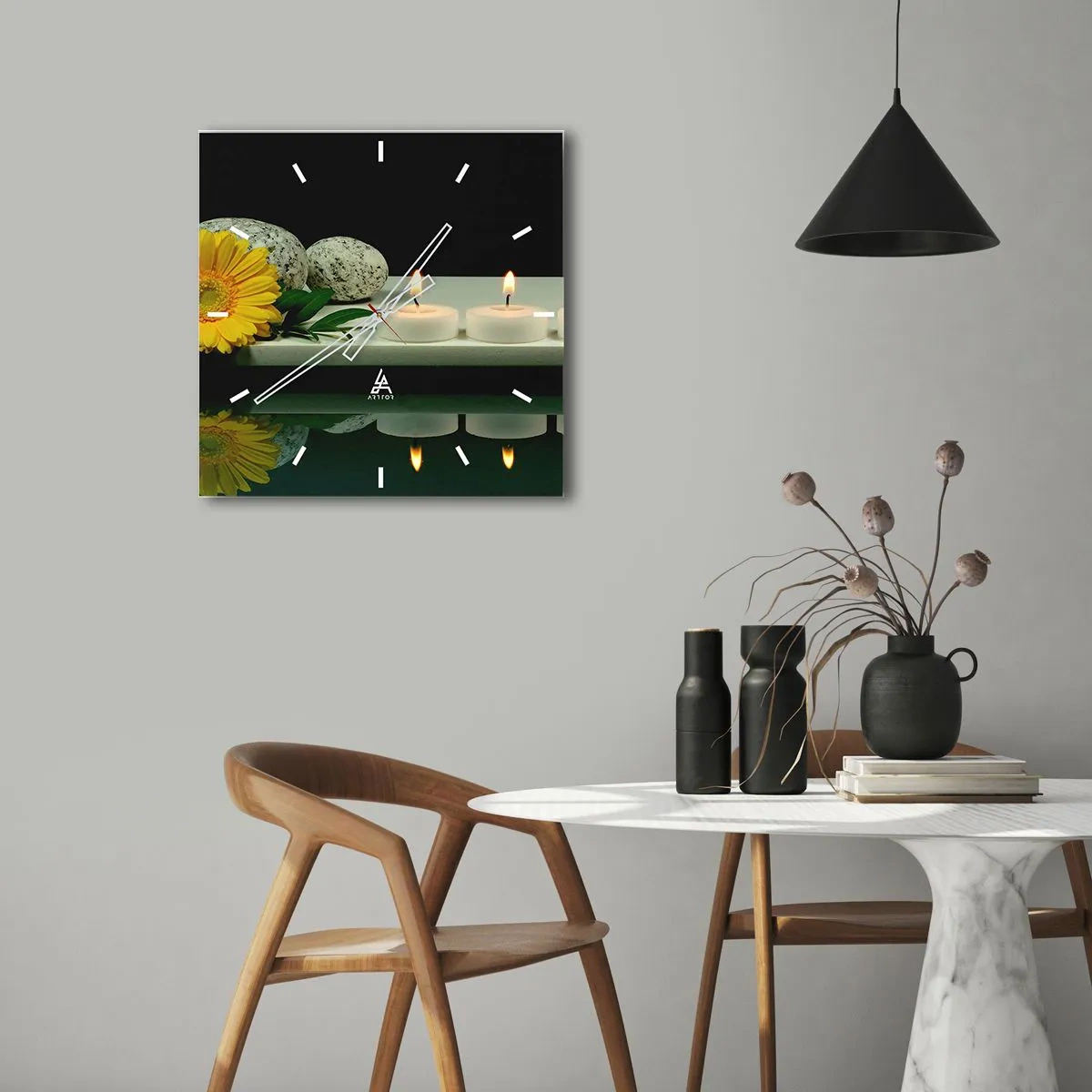Nástenné hodiny - Ukojenie zmyslov - 40x40 cm