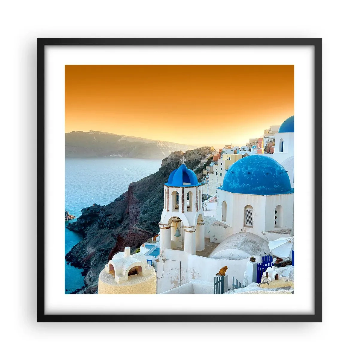 Plagát v čiernom ráme - Santorini - v náruči skál - 50x50 cm