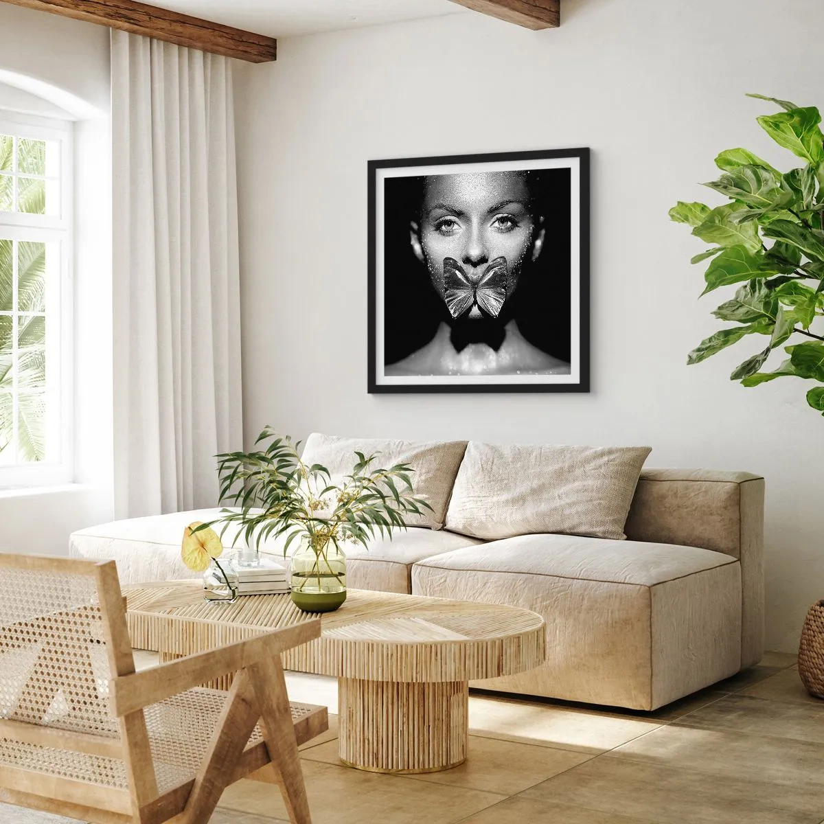 Plagát v čiernom ráme - Motýlí bozk - 60x60 cm