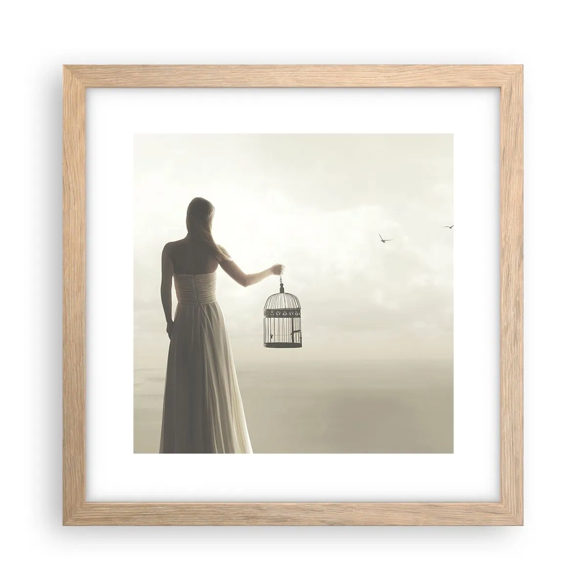 Plagát v ráme zo svetlého duba - Buď slobodná - 30x30 cm