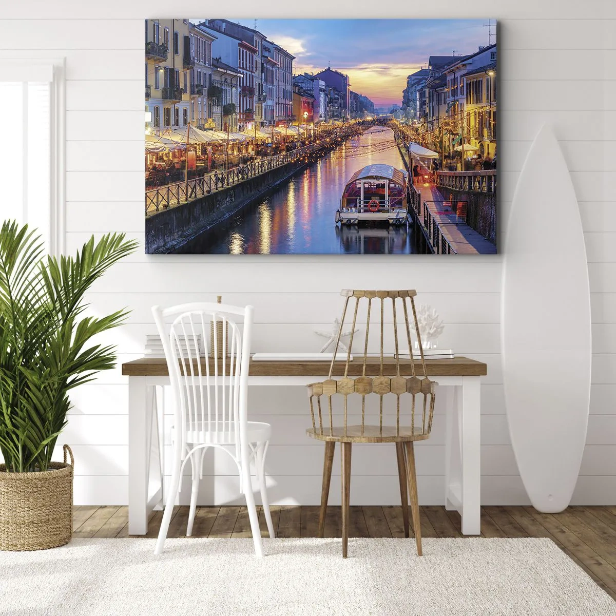 Obraz na plátne - Kanál s osvetlením obklopený farebnými budovami - 70x50cm - Večer plný svetla a zábavy - Moderná nástenná dekorácia do obývacej izby a spálne ARTTOR
