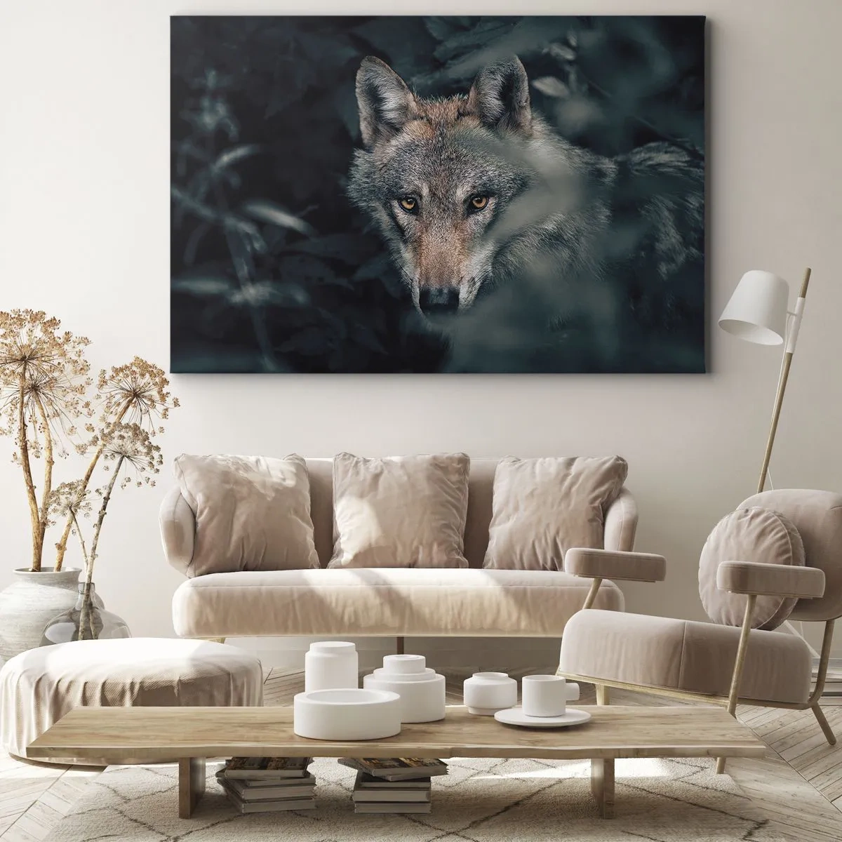 Obraz na plátne - Vlk vo svojom prirodzenom prostredí, vyzerajúci z hlbín lesa. - 70x50cm - Predátor - Moderná nástenná dekorácia do obývacej izby a spálne ARTTOR