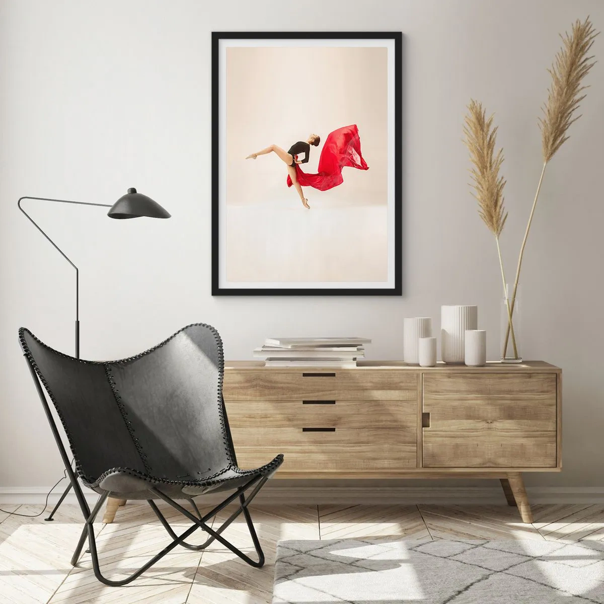 Plagát v čiernom ráme - Tanečník v čiernom oblečení s červenou látkou v pohybe - 50x70cm - Červené a čierne - Moderná nástenná dekorácia do obývacej izby a spálne ARTTOR