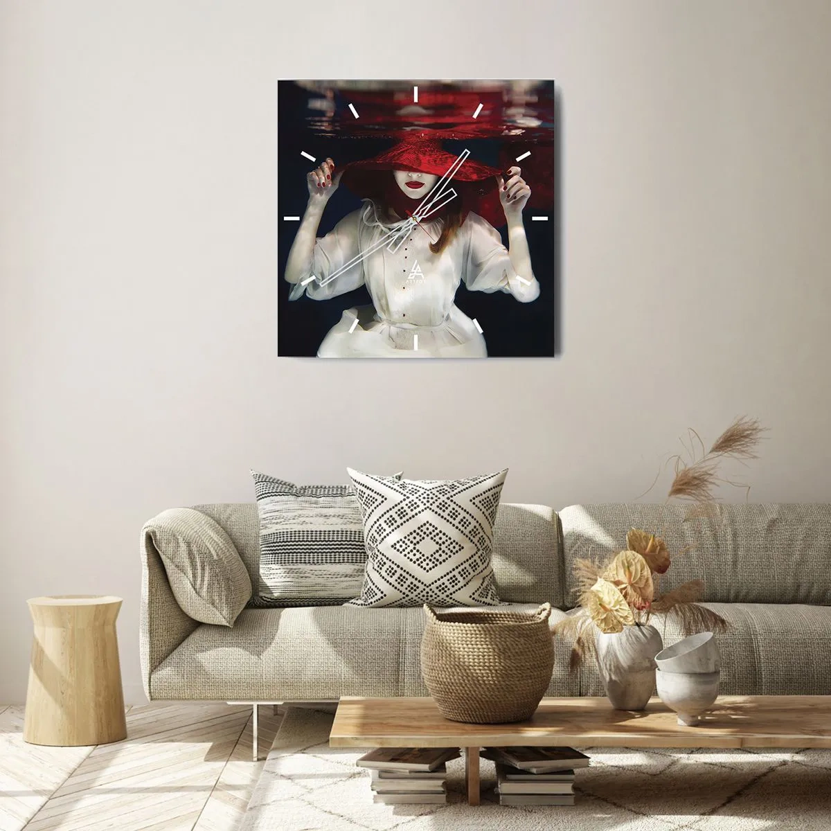 Nástenné hodiny - Divoženka - 40x40 cm