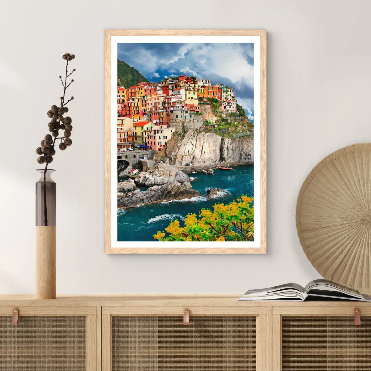 Plagát v ráme zo svetlého duba - Hromádka pritúlená k skalám - 40x50 cm