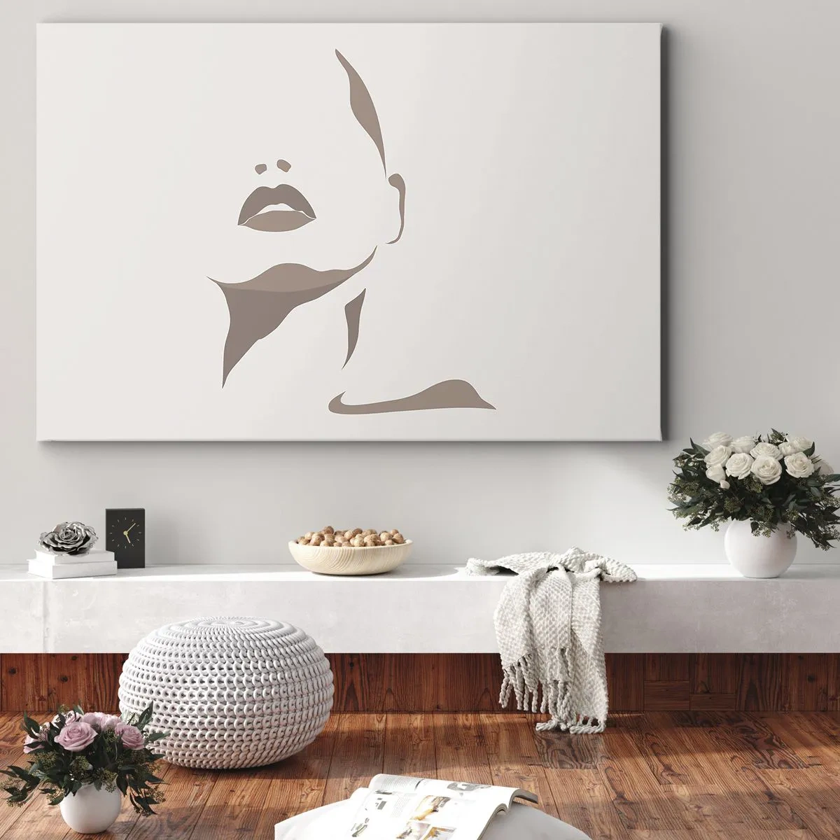 Obraz na plátne - Minimalistický obrys ženskej tváre v jemných béžových tónoch - 70x50cm - Stvorená zo svetla a tieňa - Moderná nástenná dekorácia do obývacej izby a spálne ARTTOR