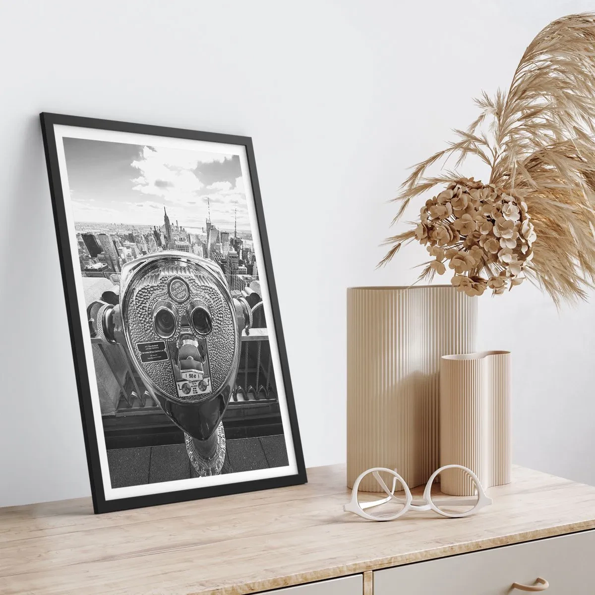 Plagát v čiernom ráme - Mesto nad mestami - 30x40 cm