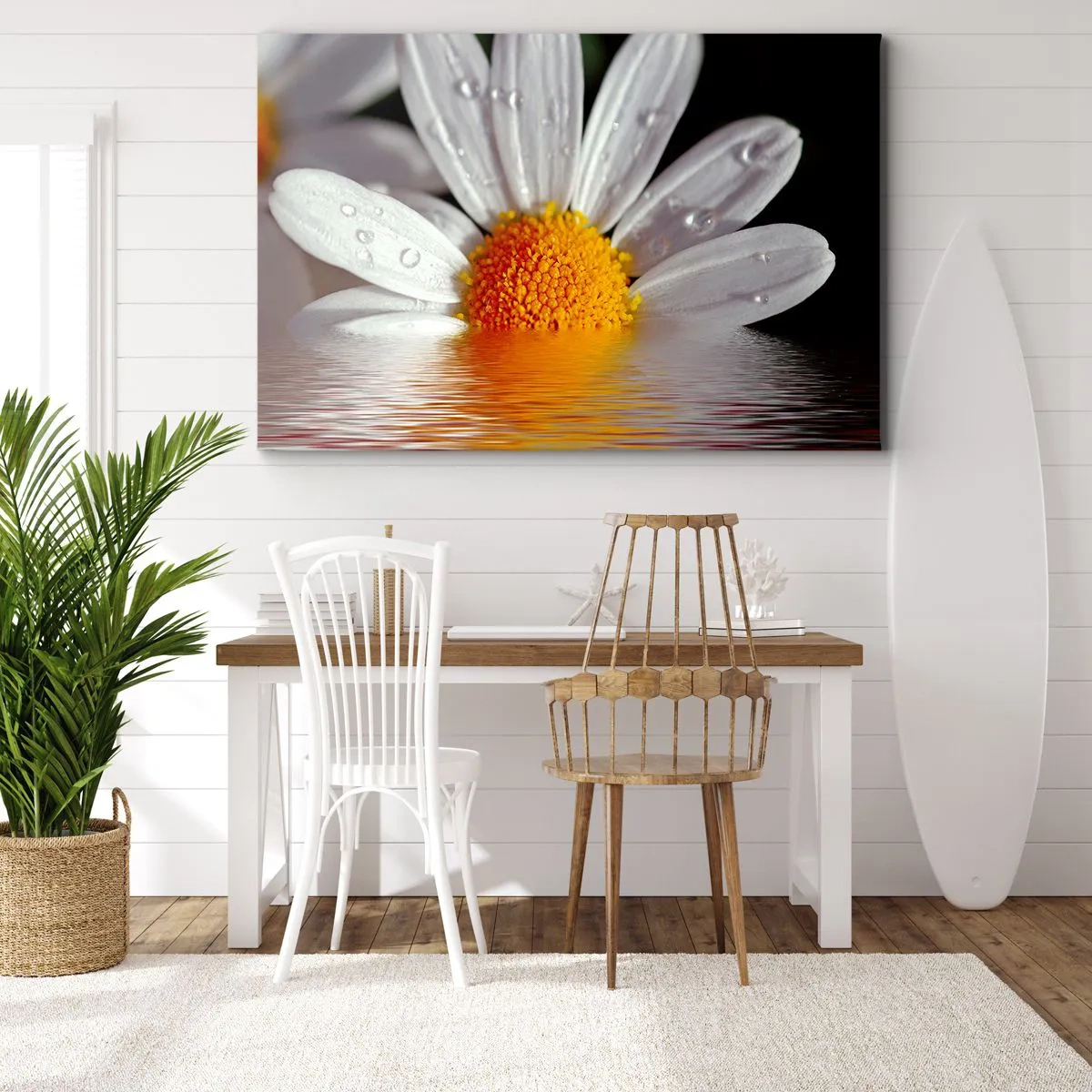 Obraz na plátne - Biela sedmokráska s kvapkami vody ponorená do vodného odrazu - 70x50cm - Vychádzajúce slnko sedmokrásky - Moderná nástenná dekorácia do obývacej izby a spálne ARTTOR