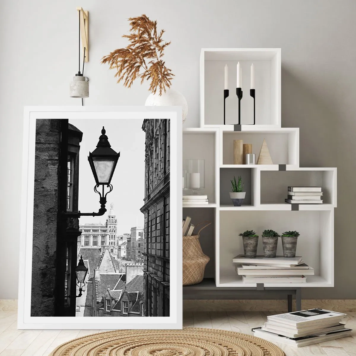 Plagát v bielom ráme - Edinburský príbeh - 50x70 cm