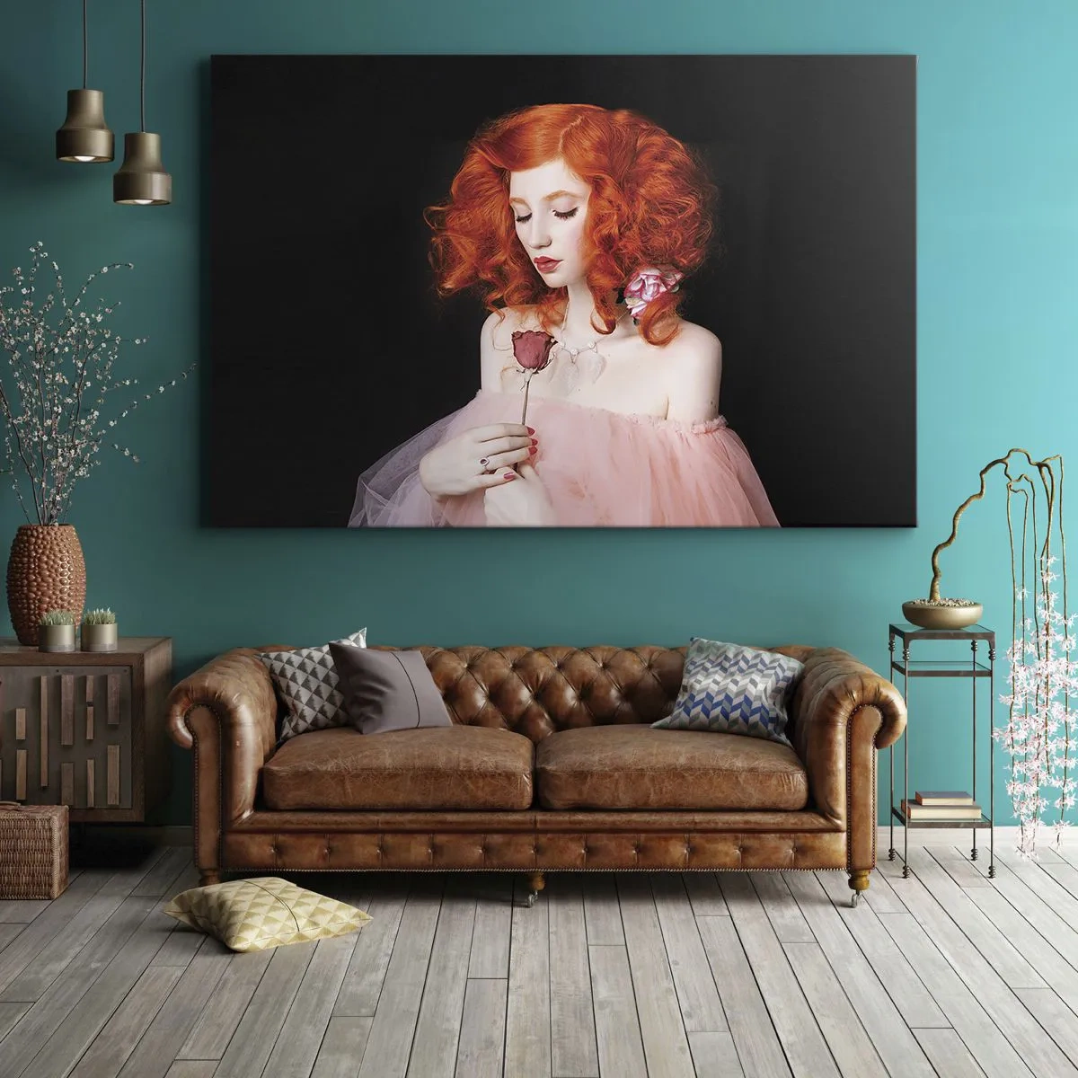 Obraz na plátne - Žena s červenými vlasmi drží ružu - 70x50cm - V barokovom štýle - Moderná nástenná dekorácia do obývacej izby a spálne ARTTOR