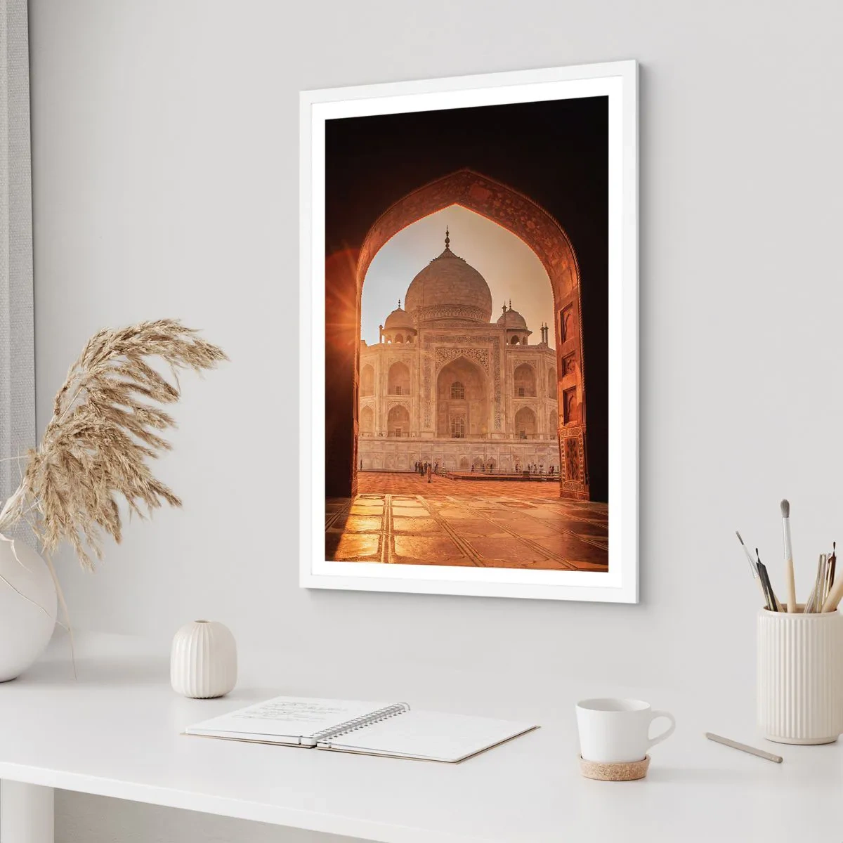 Plagát v bielom ráme - Pamätník nadpozemskej lásky - 30x40 cm