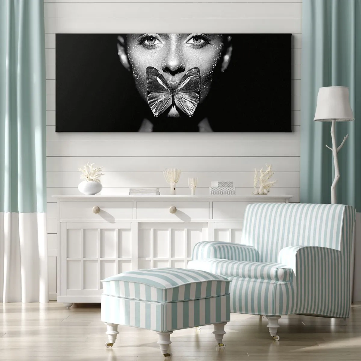 Obraz na plátne - Motýlí bozk - 160x50 cm