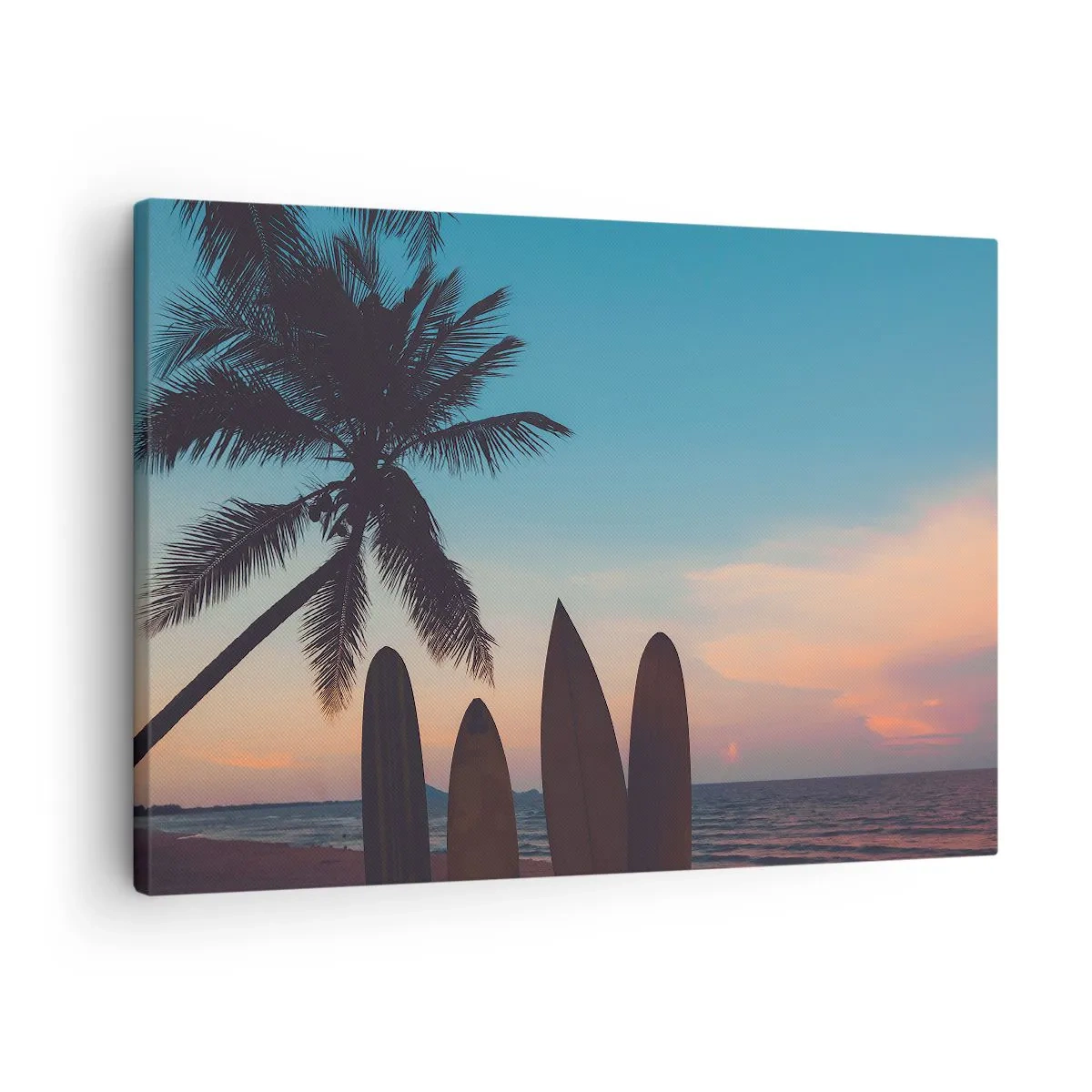 Obraz na plátne - Surfovacie dosky na pozadí palmy a západu slnka - 70x50cm - Zajtra bude tiež zábava - Moderná nástenná dekorácia do obývacej izby a spálne ARTTOR