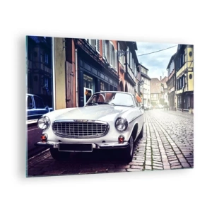 Obraz na skle - Biele klasické auto na pozadí historických budov - 70x50cm - Minulosť je dnes - Moderná nástenná dekorácia do obývacej izby a spálne ARTTOR