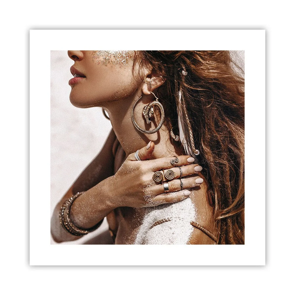 Plagát - Kráľovná divokej pláže - 40x40 cm