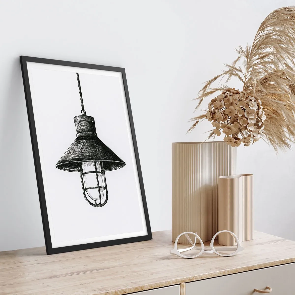 Plagát v čiernom ráme - Náčrt priemyselnej závesnej lampy - 50x70cm - Ako pred rokmi… - Moderná nástenná dekorácia do obývacej izby a spálne ARTTOR