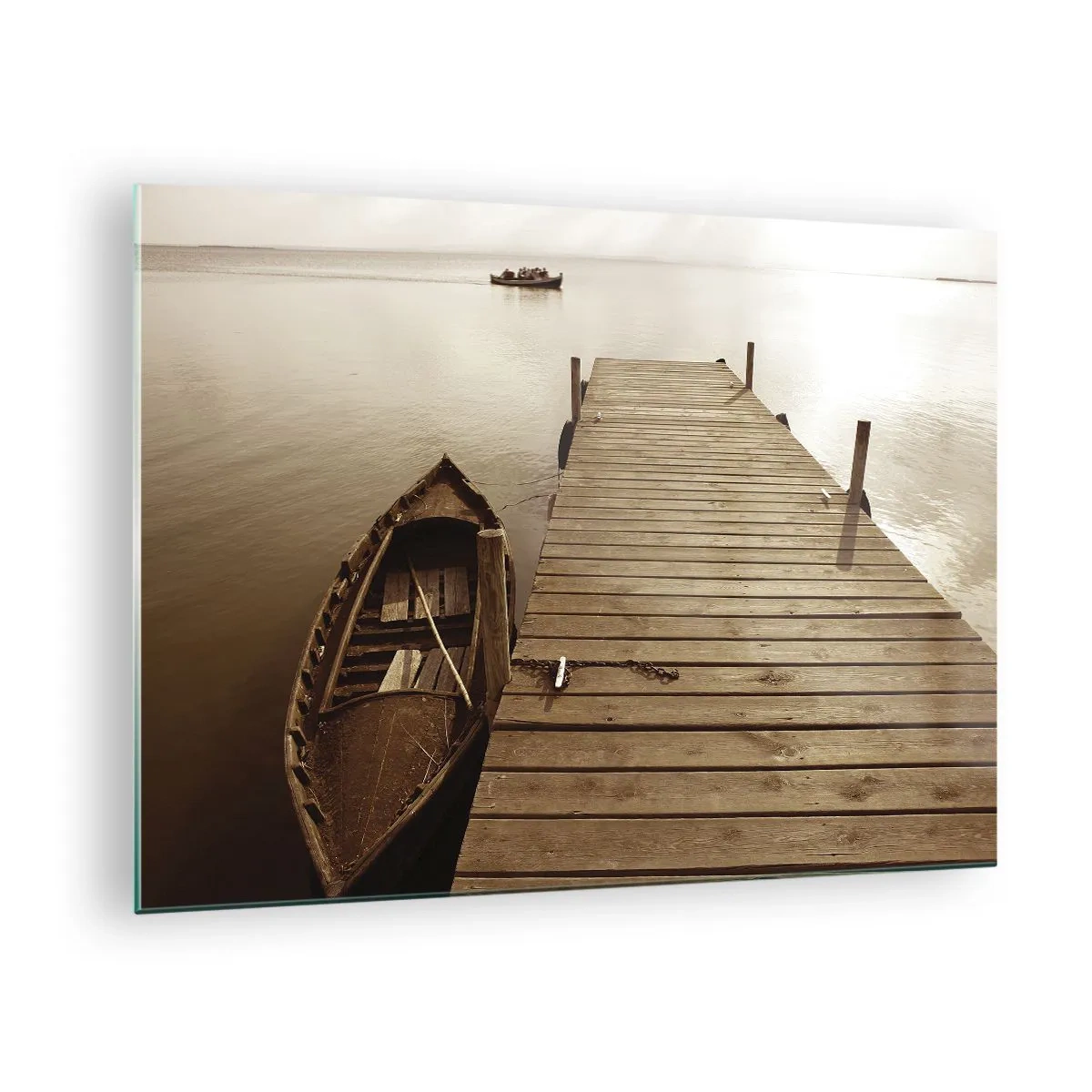 Obraz na skle - Loď na móle na pokojnom jazere v sépiovej farbe - 70x50cm - Veľký pokoj - Moderná nástenná dekorácia do obývacej izby a spálne ARTTOR