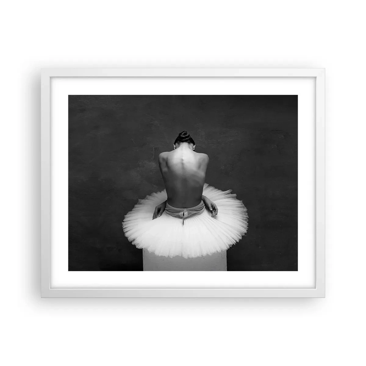 Plagát v bielom ráme - Práve prekvitá - 50x40 cm