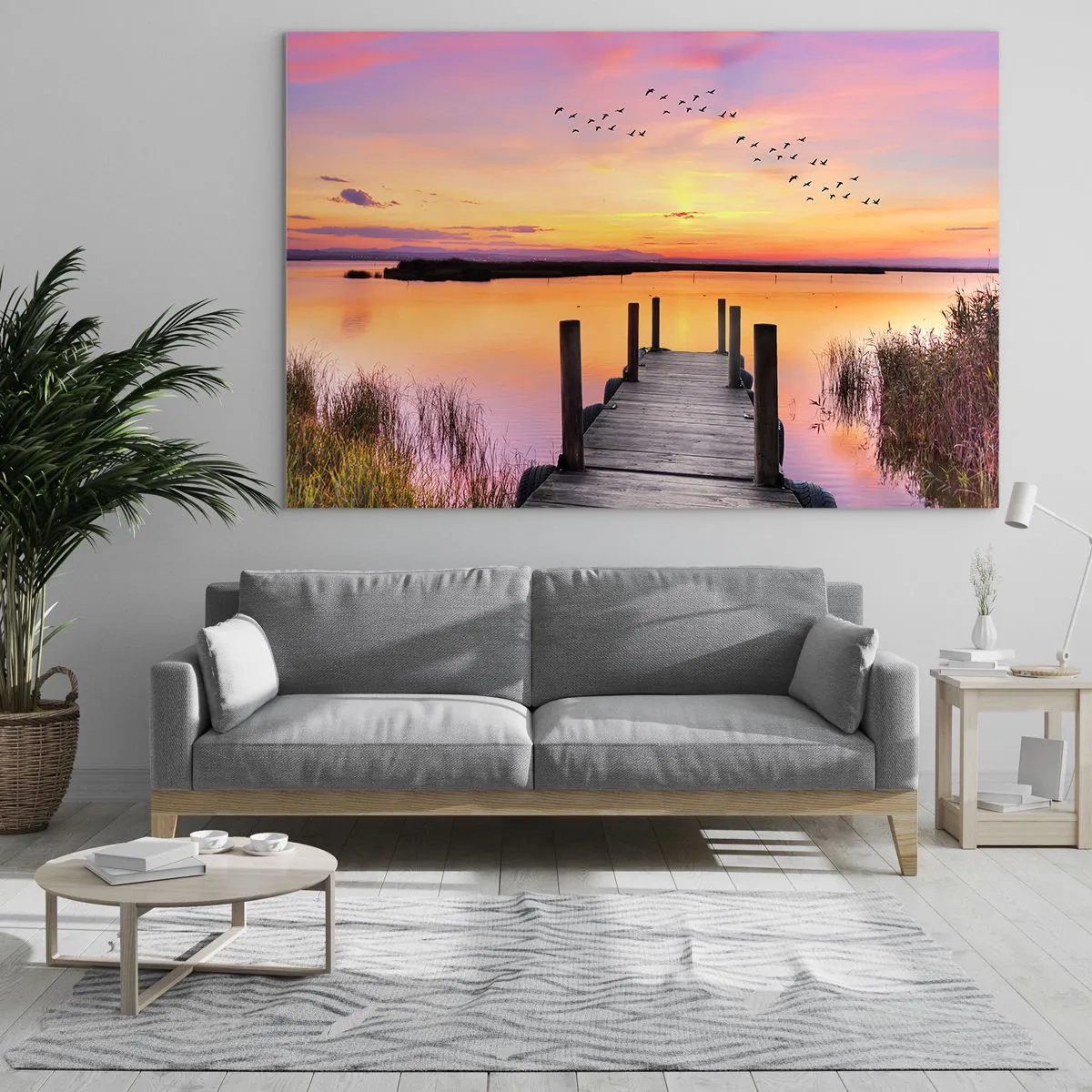 Obraz na skle - Mólo pri jazere pri západe slnka s vtákmi na oblohe - 70x50cm - Fialové tiché svitanie - Moderná nástenná dekorácia do obývacej izby a spálne ARTTOR