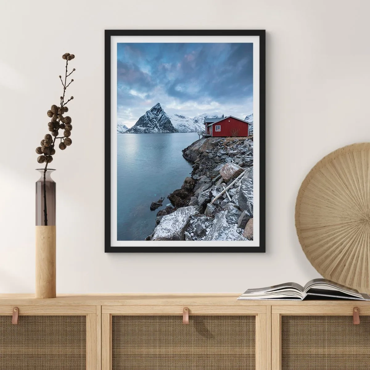 Plagát v čiernom ráme - Alpská jeseň - 50x70cm - Škandinávske útočisko - Moderná nástenná dekorácia do obývacej izby a spálne ARTTOR