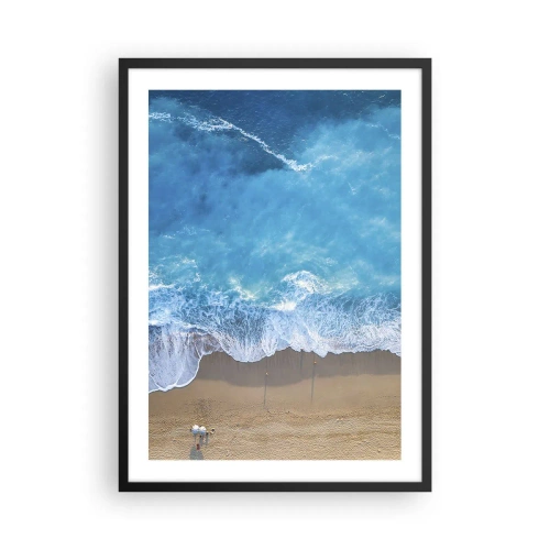 Plagát v čiernom ráme - Letecký pohľad na oceánske vlny narážajúce na breh - 50x70cm - Sila modrej - Moderná nástenná dekorácia do obývacej izby a spálne ARTTOR