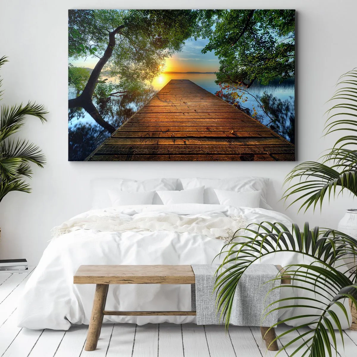 Obraz na plátne - Drevené mólo obklopené zeleňou pri západe slnka - 70x50cm - Neponáhľaj sa, posaď sa - Moderná nástenná dekorácia do obývacej izby a spálne ARTTOR