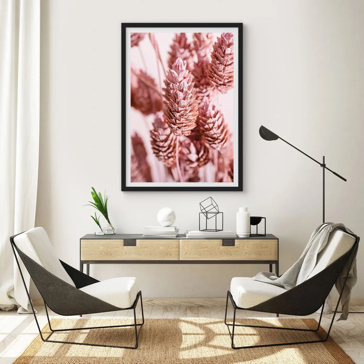 Plagát v čiernom ráme - Detailný záber na sušené kvety v odtieňoch ružovej - 50x70cm - Zdanlivo nenápadné - Moderná nástenná dekorácia do obývacej izby a spálne ARTTOR