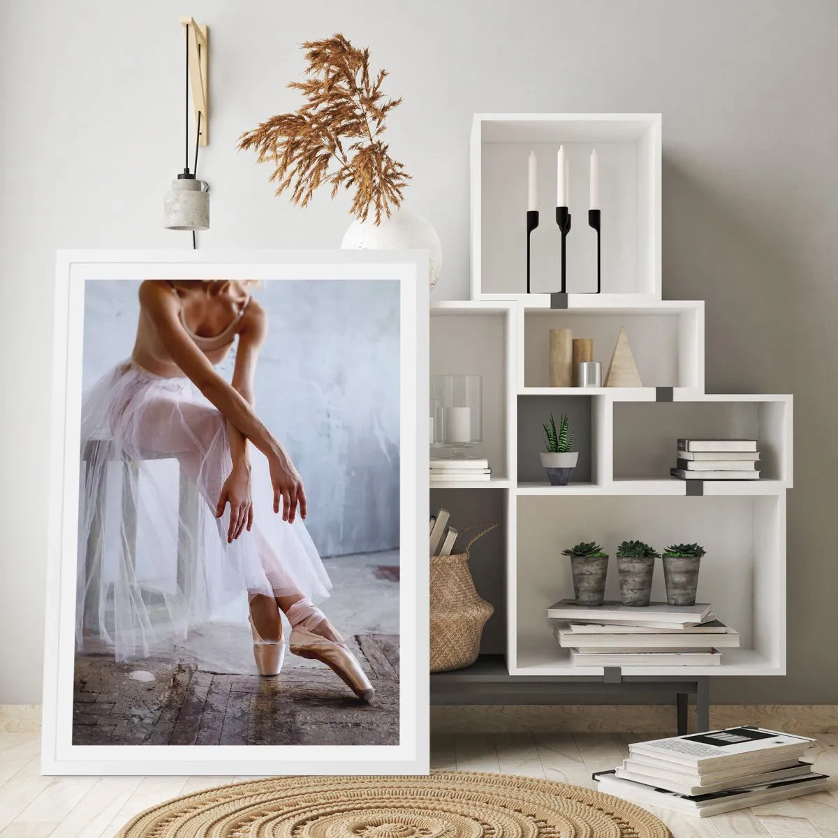 Plagát v bielom ráme - Než sa rozsvietia svetlá rampy - 40x50 cm