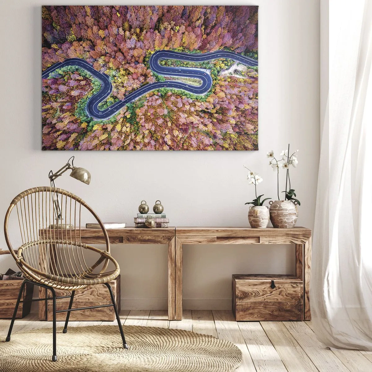 Obraz na plátne - Kľukatá cesta v jesennom lese z vtáčej perspektívy - 70x50cm - Kľukatá cesta lesom - Moderná nástenná dekorácia do obývacej izby a spálne ARTTOR