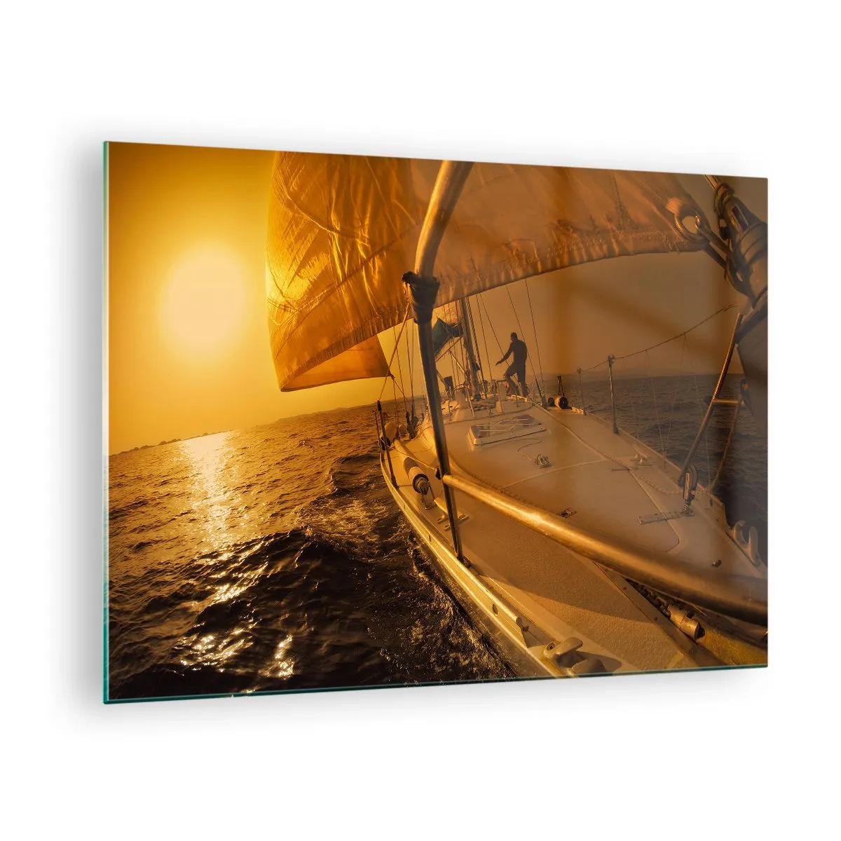 Obraz na skle - Plachetnica na pozadí zapadajúceho slnka - 70x50cm - Zlatý večer po viacfarebnom dni - Moderná nástenná dekorácia do obývacej izby a spálne ARTTOR