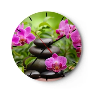 Nástenné hodiny - Čierne kamene a ružové orchidey na zelenom pozadí - 30x30cm - Pyramída pokoja - Moderná nástenná dekorácia do obývacej izby, kuchyne a spálne ARTTOR