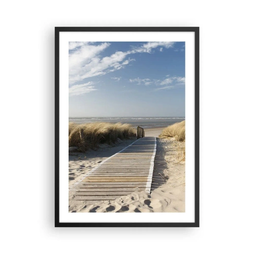 Plagát v čiernom ráme - Plážový chodník cez duny s modrou oblohou - 50x70cm - Za dunou, v šumení trávy - Moderná nástenná dekorácia do obývacej izby a spálne ARTTOR