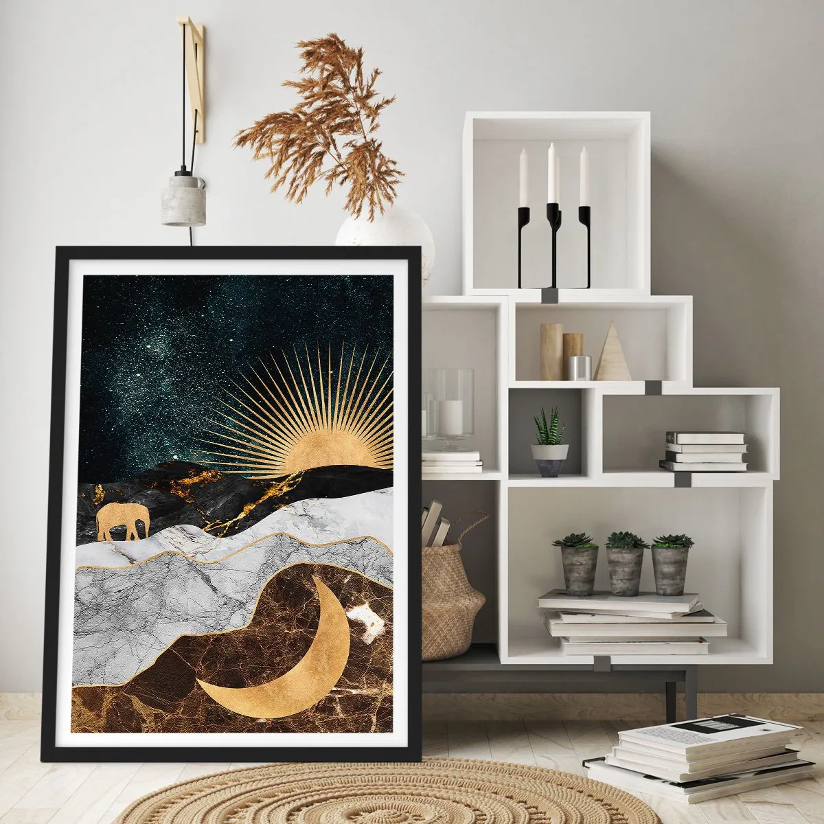 Plagát v čiernom ráme - Zlatá krajina s mesiacom, slnkom a siluetou slona - 50x70cm - Odveké práva - Moderná nástenná dekorácia do obývacej izby a spálne ARTTOR
