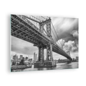 Obraz na skle - Visutý most v monochromatickom prostredí - 70x50cm - Do srdca mesta - Moderná nástenná dekorácia do obývacej izby a spálne ARTTOR